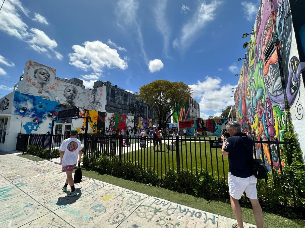 Wynwood Beds Hostel Miami Bagian luar foto