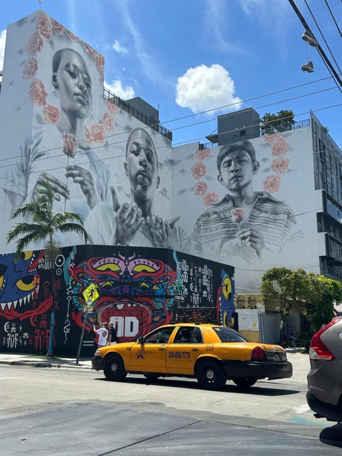 Wynwood Beds Hostel Miami Bagian luar foto