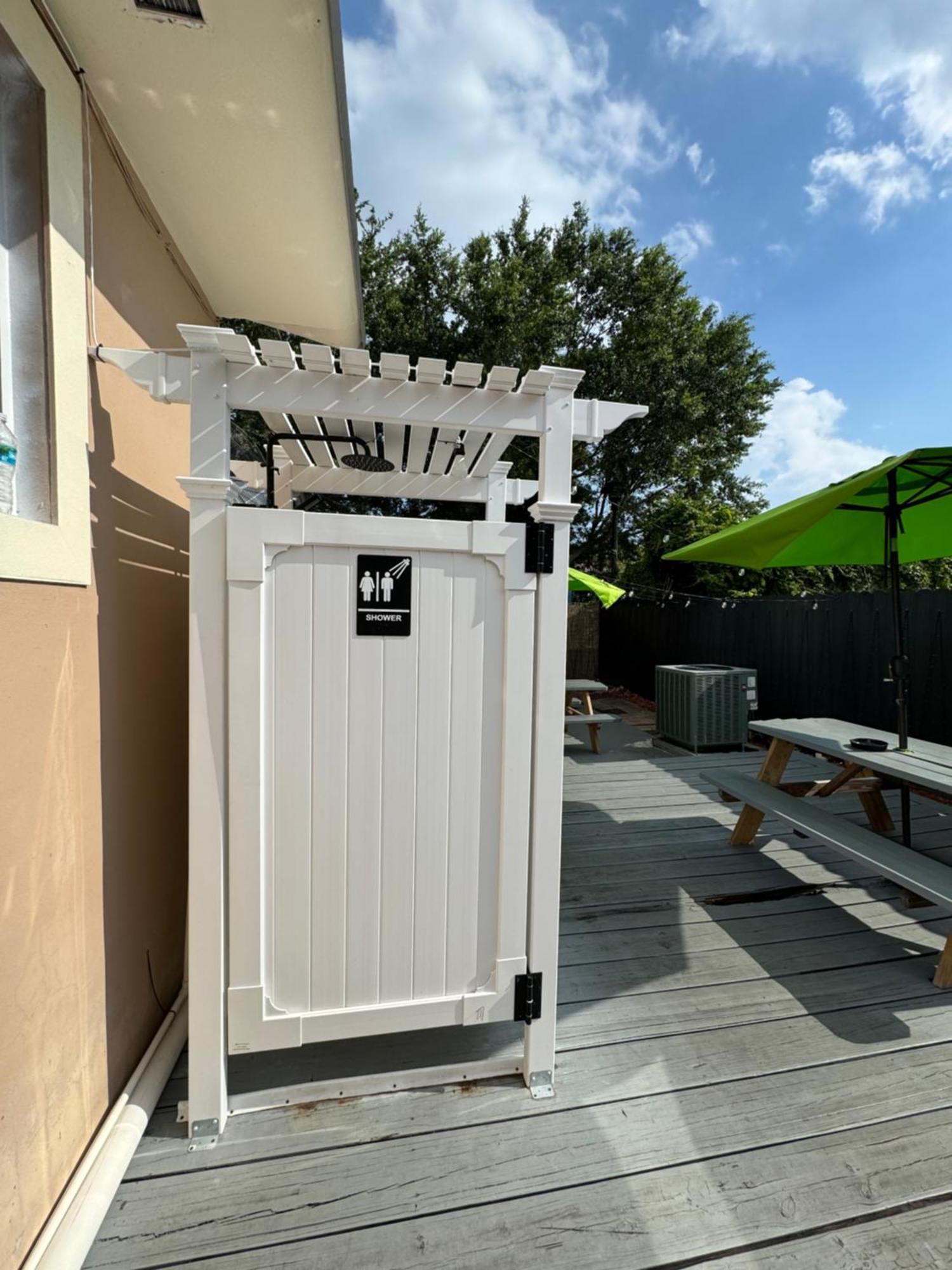 Wynwood Beds Hostel Miami Bagian luar foto